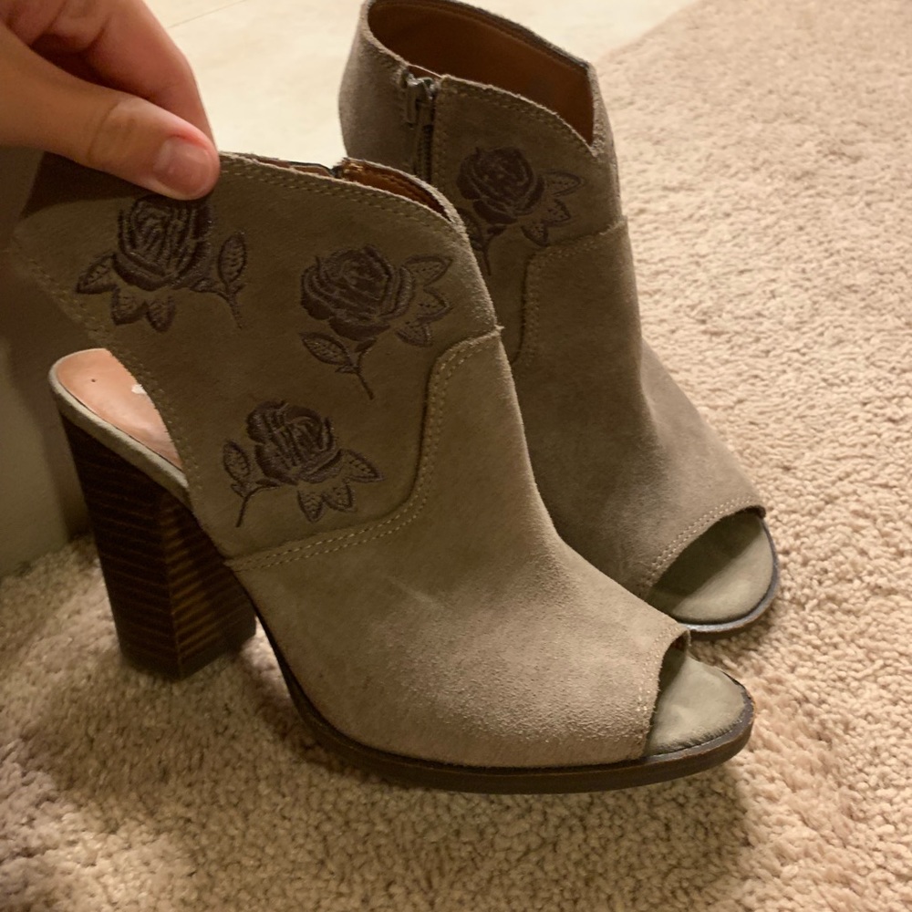 Lucky brand boots